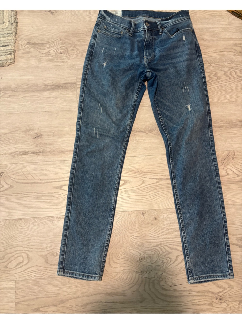 Abercrombie & Fitch Light factory distressed Blue Skinny Stretch Jeans 30w 32L